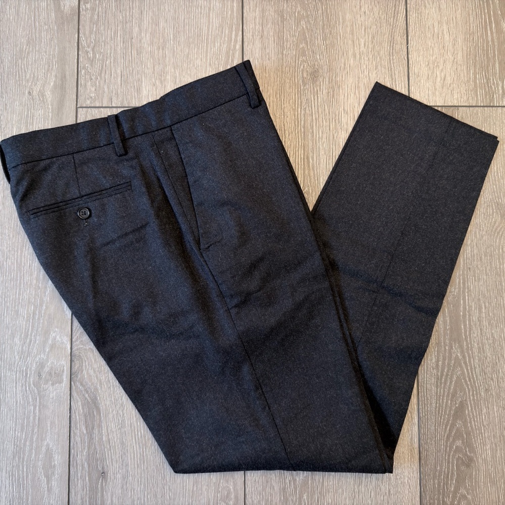 Banana Republic Charcoal Grey Dress Pants Virgin Wool NWOT